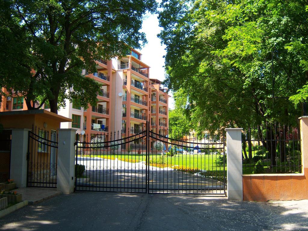 Luxury Sunrise Complex Apartment Zlate písky Exteriér fotografie