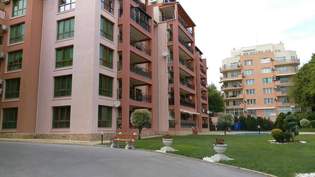 Luxury Sunrise Complex Apartment Zlate písky Exteriér fotografie