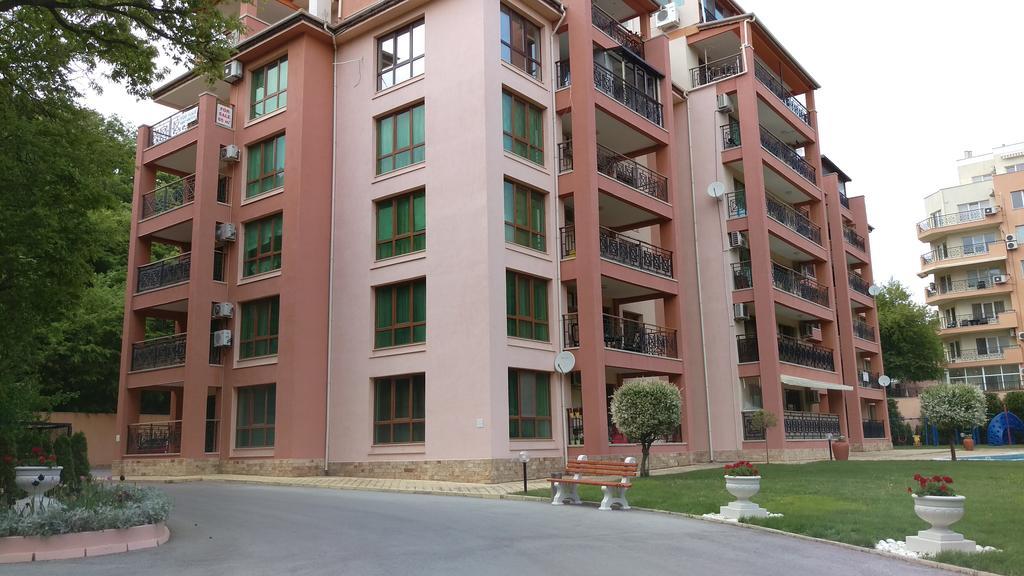 Luxury Sunrise Complex Apartment Zlate písky Exteriér fotografie