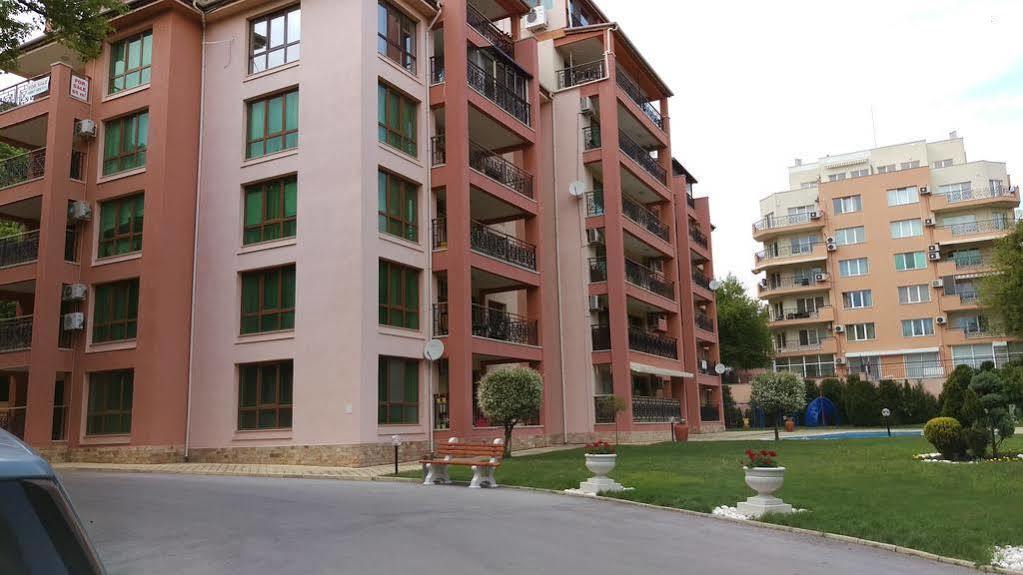 Luxury Sunrise Complex Apartment Zlate písky Exteriér fotografie